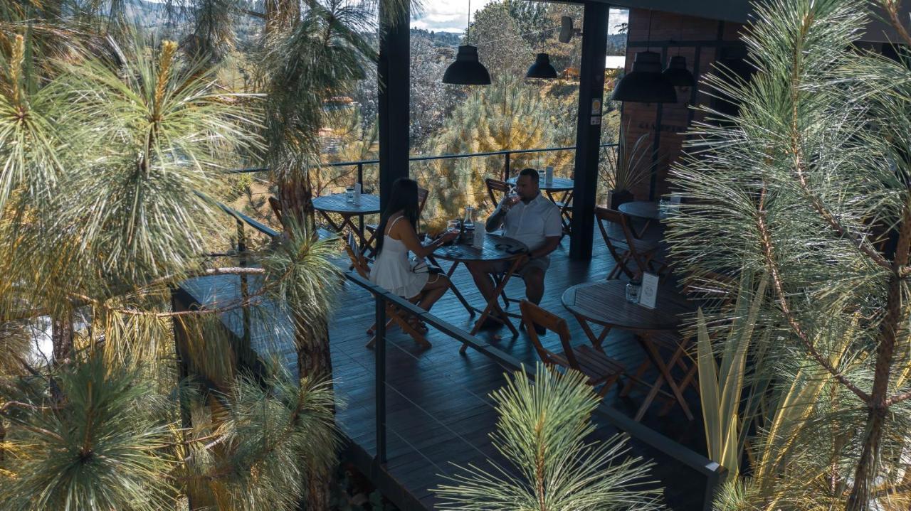 Domus Glamping Guatape Hotel Exterior foto