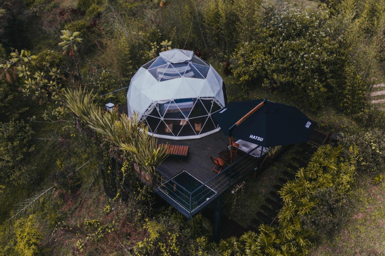Domus Glamping Guatape Hotel Exterior foto