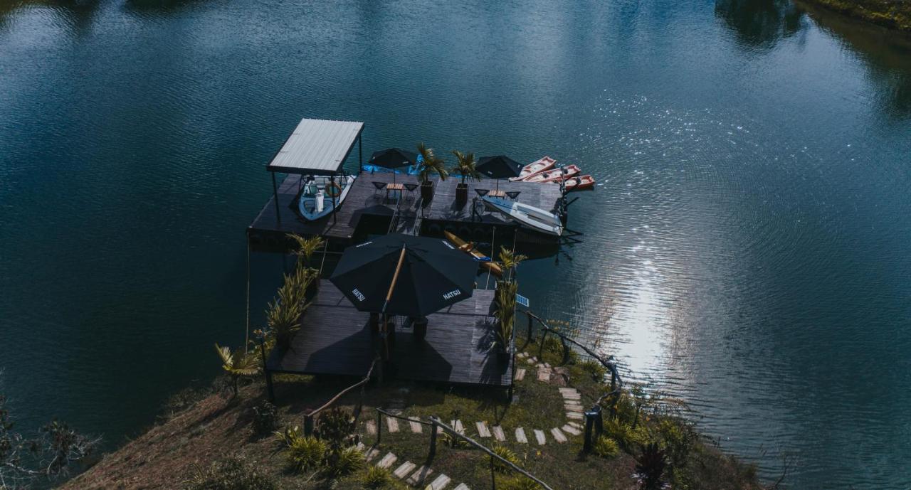 Domus Glamping Guatape Hotel Exterior foto