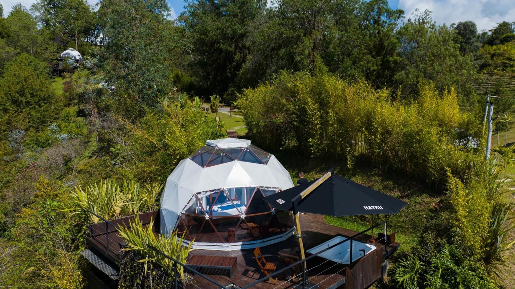 Domus Glamping Guatape Hotel Exterior foto